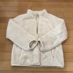 ユニクロファーリーフリースフルジップジャケットのサムネイル