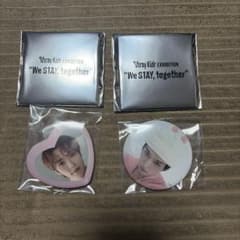 straykids スキズ リノ 展覧会 缶バッチ ランダム - メルカリ