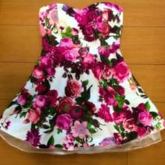 花柄ミニワンピースのサムネイル