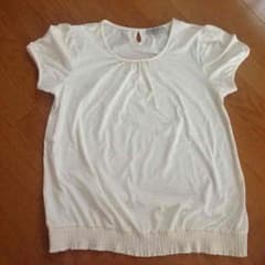 白Tシャツのサムネイル