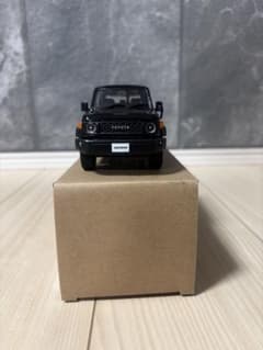 TOYOTA LAND CRUISER 1/30スケール ブラック ランクル70 - メルカリ