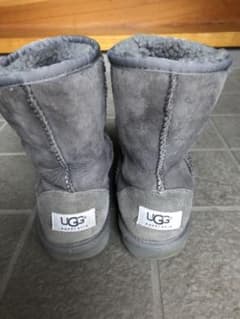 UGGムートンブーツグレーのサムネイル