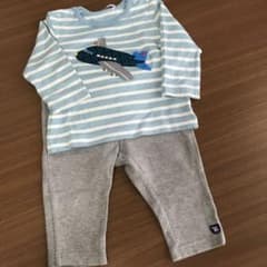 ☆さくら☆様専用 ファミリア☆上下セットアップのサムネイル
