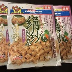 ドギーマン 絹紗 ささみ キューブ 野菜入り 100g 3袋のサムネイル