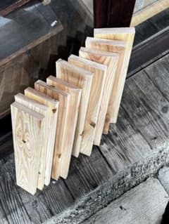 ⭐️在庫処分⭐️　杉板　500×88×18㎜　10枚入　特一等　プレーナー　無垢のサムネイル