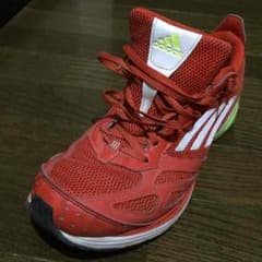 adidas ランニングシューズのサムネイル