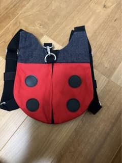 ハーネスてんとう虫リュックのサムネイル