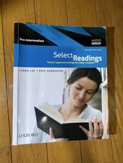 Select Readings Pre-Intermediateのサムネイル