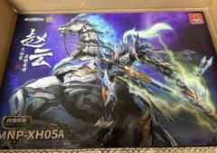 摩動核 天佑星 龍胆虎 趙雲・玉蘭臼龍駒 人馬一体プラモデル未使用品