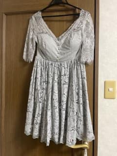 グレー レース Vネックドレスのサムネイル