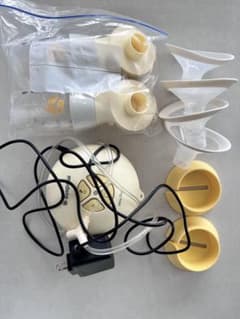 medela 電動搾乳器 ハンズフリー搾乳ブラおまけ付のサムネイル