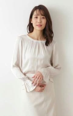 NATURAL BEAUTY BASIC フレアスリーブブラウス M ベージュ