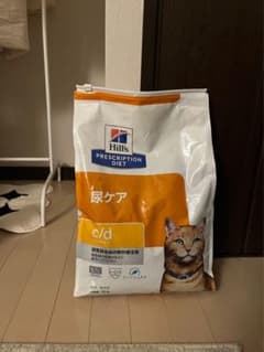ヒルズ　尿ケア　c/d  キャットフード 4kgのサムネイル