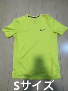 Nike 蛍光イエロー Tシャツ Sサイズ - メルカリ