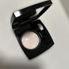 CHANEL シャネル　オンブルエサンシェル　220 ブランペールのサムネイル
