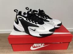 一度しか履いてません☆美品☆NIKE zoom 2K 白✖️黒のサムネイル