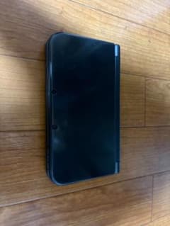 Nintendo 3DS LL 本体 ブラックのサムネイル