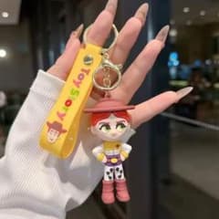 新品 ディズニー トイストーリー ジェシー キーホルダー ストラップ