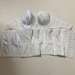 Triumph ブライダルインナーのサムネイル