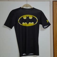 アンダーアーマーバットマンコンプレッションTシャツのサムネイル