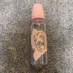 Dior哺乳瓶のサムネイル