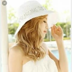 Rady 完売 ビジュー ハットのサムネイル