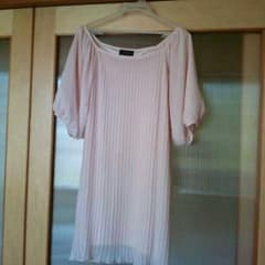 ピンクのミニワンピースですのサムネイル