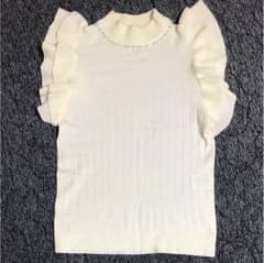 ノースリビジュートップスのサムネイル
