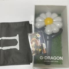 G-DRAGON OFFICIAL LIGHT STICK デイジー　ペンライトのサムネイル