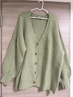 【ZARA】 長袖 カーディガン グリーン Mサイズのサムネイル