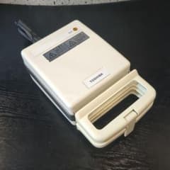 TOSHIBA ホットサンドメーカーのサムネイル