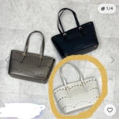 【新品未使用品】Pua Moena ［ピュアモエナ］バッグ エクリュのサムネイル