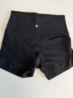 lululemon ルルレモンalign ショーツ shorts 6 サイズのサムネイル