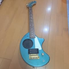 FERNANDES ZO-3芸達者 経年劣化あり - メルカリ