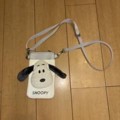 スヌーピー　スマホショルダーバッグのサムネイル
