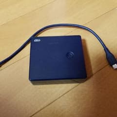 au ポータブル充電器Aのサムネイル