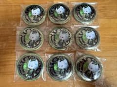 ツイステ レリーフメタル缶バッジ 寮服 シルバー - メルカリ