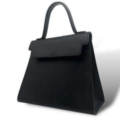 未使用級】ヨーコチャン ミニ スクエアバッグ ハンド レザー