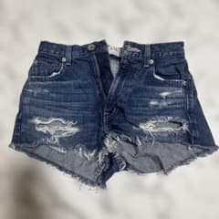 GYDA デニムショートパンツ ダメージ加工のサムネイル