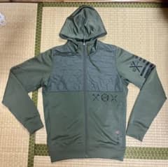 Reebok セットアップ　上下セット　Mサイズのサムネイル