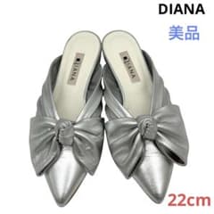 美品〉DIANA ダイアナ【22cm】リボンデザイン ミュール シルバー