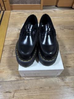 Dr. Martens 厚底 ローファー ブラックのサムネイル