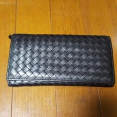 BOTTEGA VENETA　二つ折り財布のサムネイル