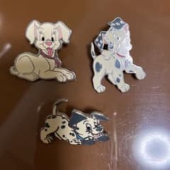 101匹わんちゃん ピンバッジ 3個セット - メルカリ