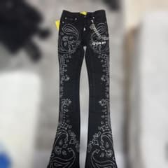 O*e様 GUAPIフレアデニム28 貴重品 - メルカリ