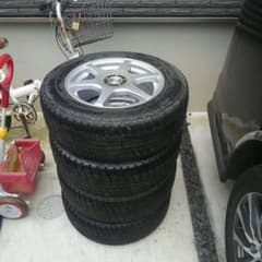 Mr--j様専用　195/65/R15　スタッドレスのサムネイル