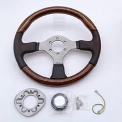 546】生産終了品 momo ウッド&レザーステアリングハンドル - メルカリ