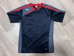 PUMA ネイビー Tシャツ 160cmのサムネイル