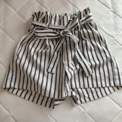 ストライプショートパンツ ウエストリボン付きのサムネイル