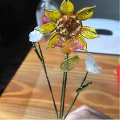 ガラス細工お花のサムネイル